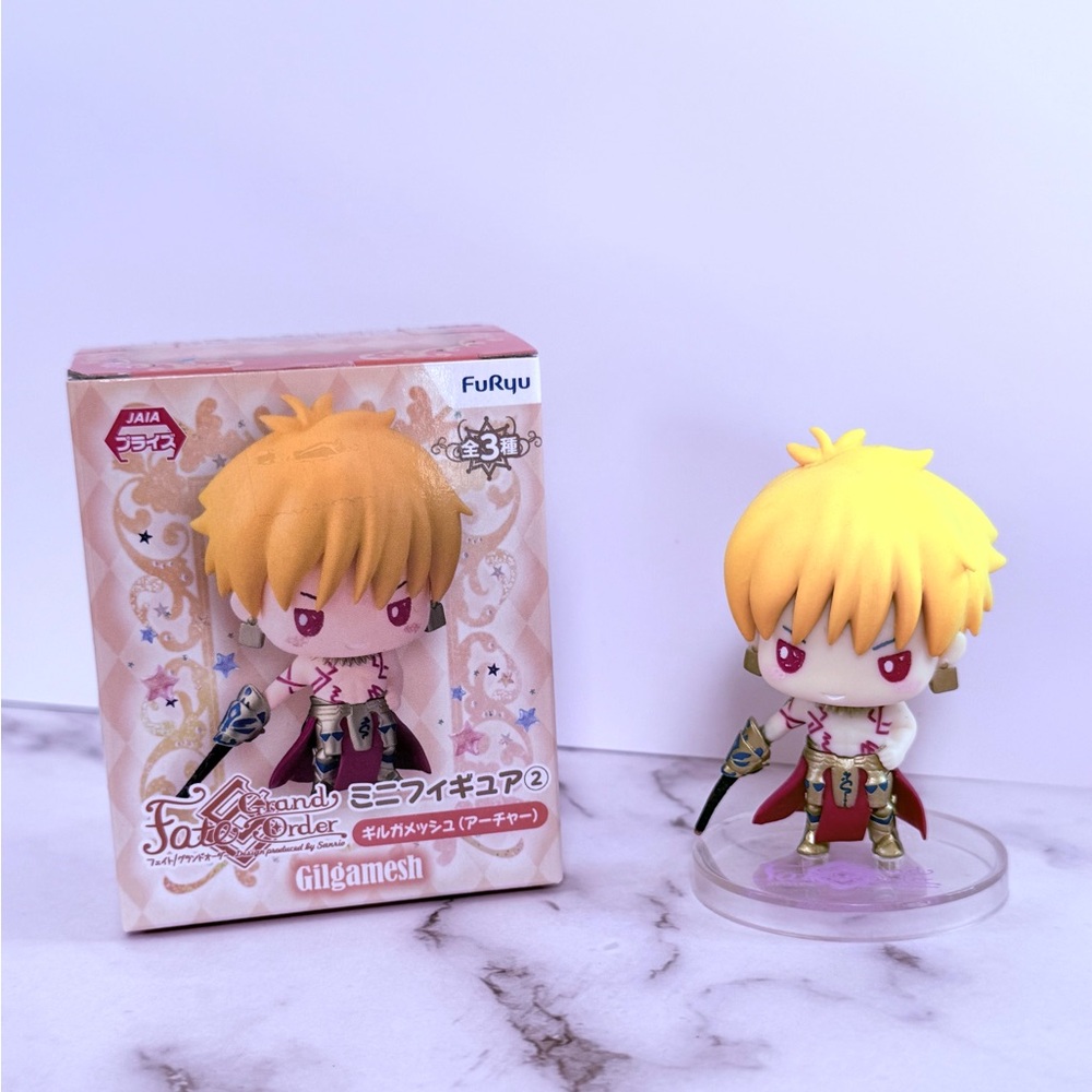 Ryu Gilgamesh Mini Figure - Yellow and Red